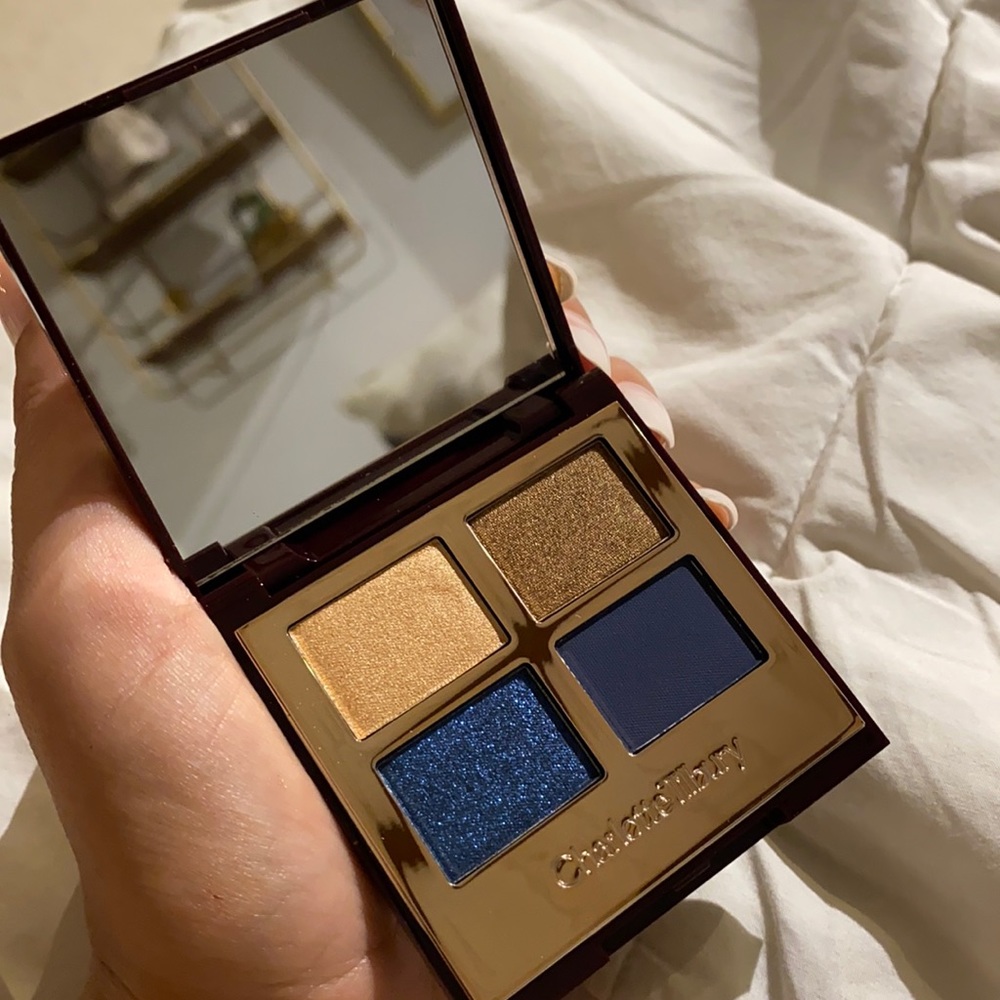 COPY - Limited edition Charlotte Tilbury eyeshadow